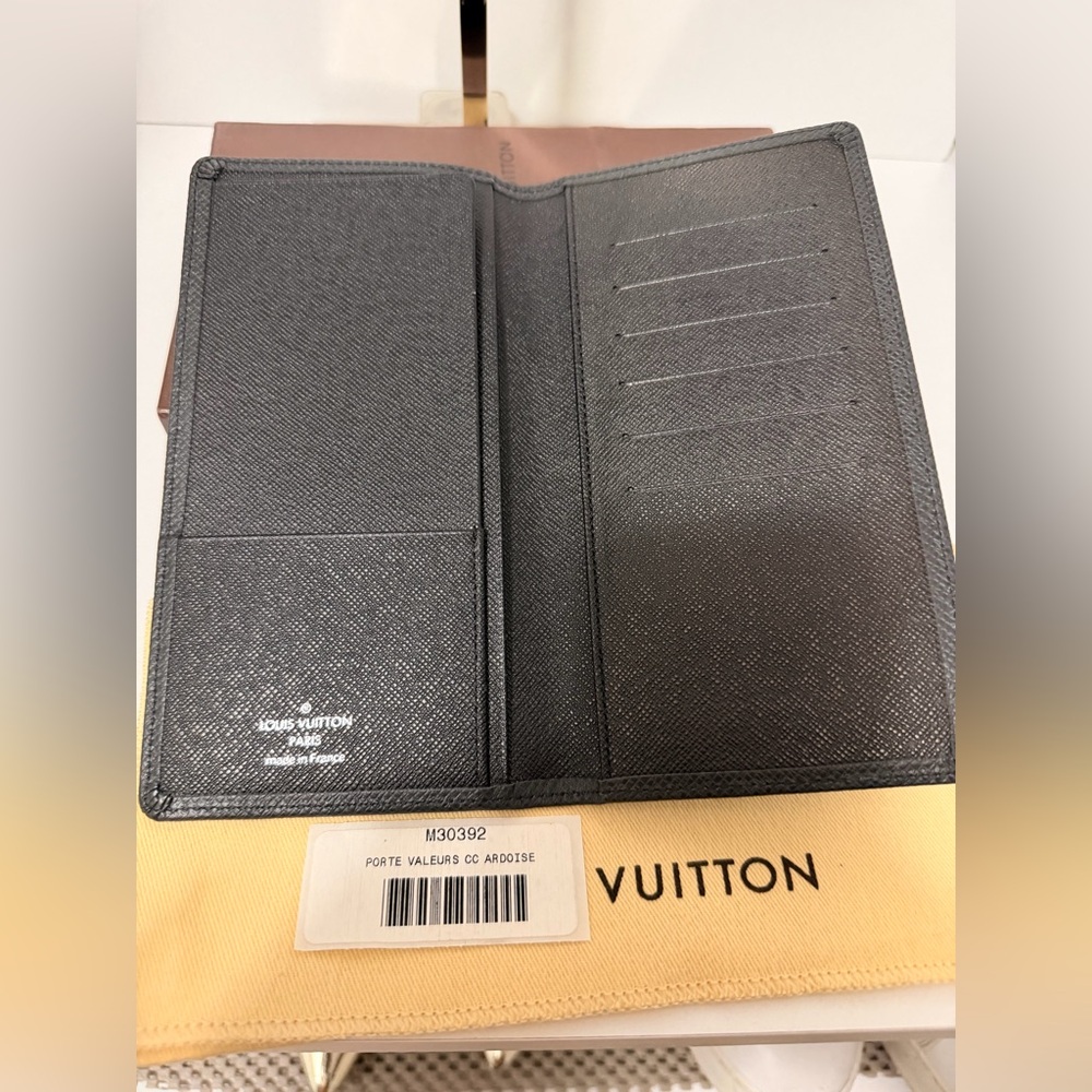 Authentic Louis Vuitton Porte Valeurs CC Wallet Taiga Leather Ardoise/Slate Grey